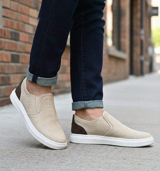 Tenis CAT Slip-On: Máximo Confort Sin Cordones - Colección Ultraligera
